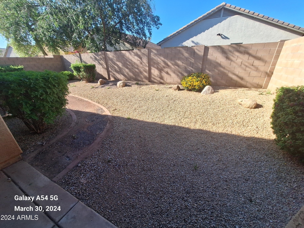 12748 W Honeysuckle Street - Photo 24