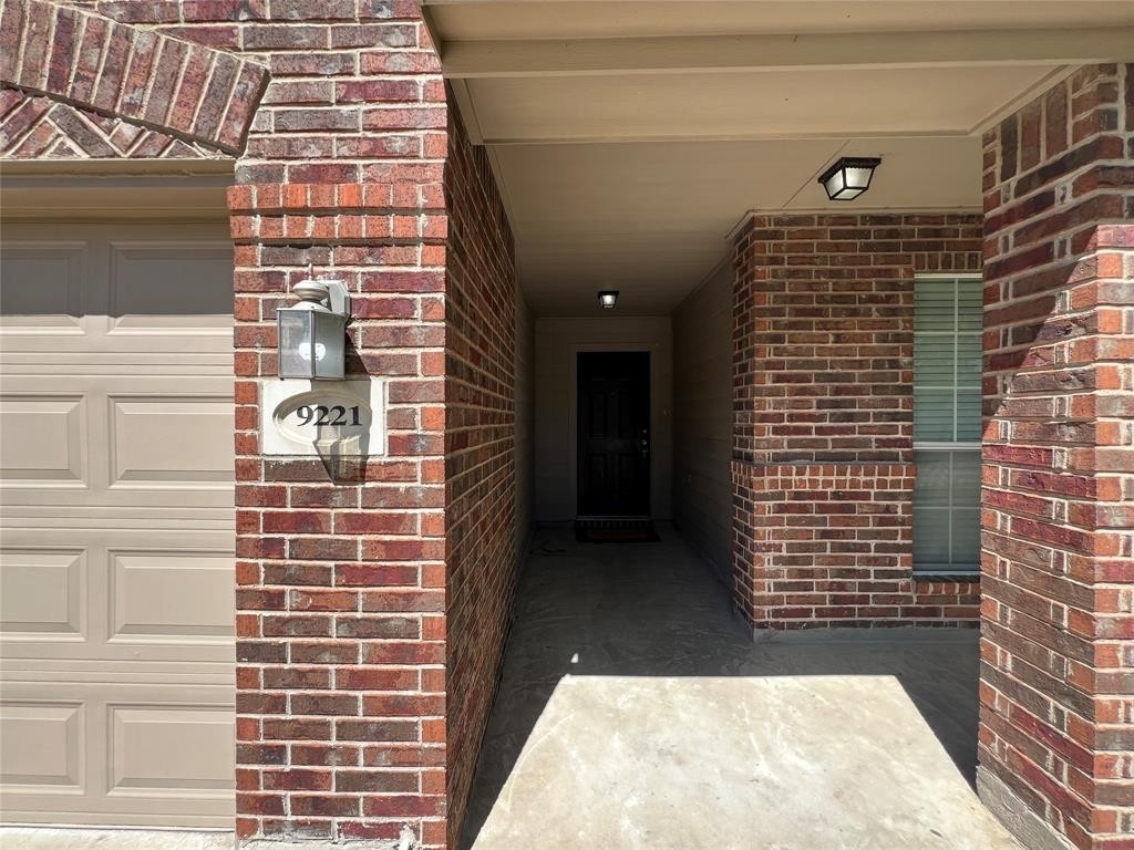 9221 Comanche Ridge Drive - Photo 3