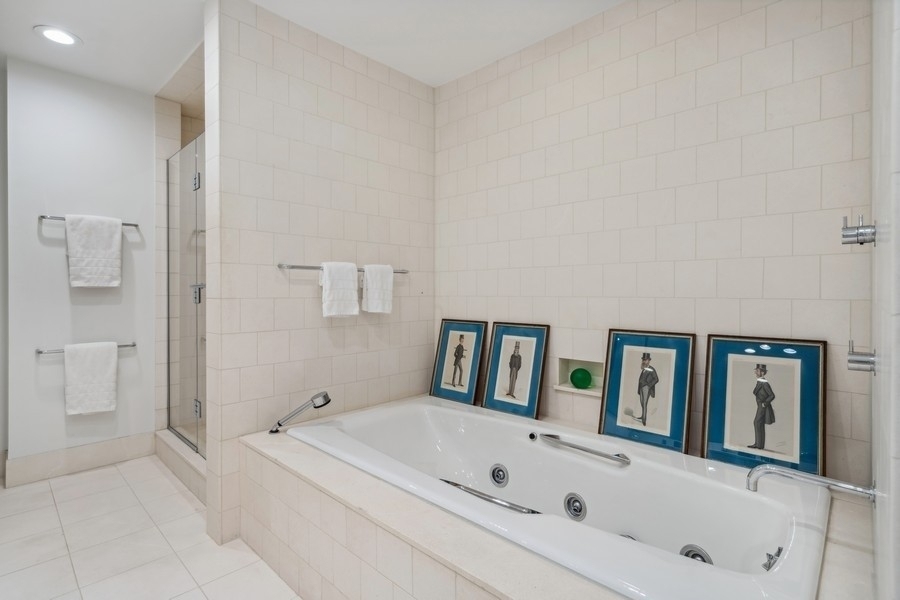 219 E Lake Shore Drive - Photo 24