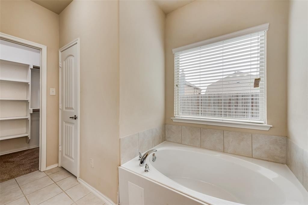 9904 Beaver Dam Lane - Photo 16