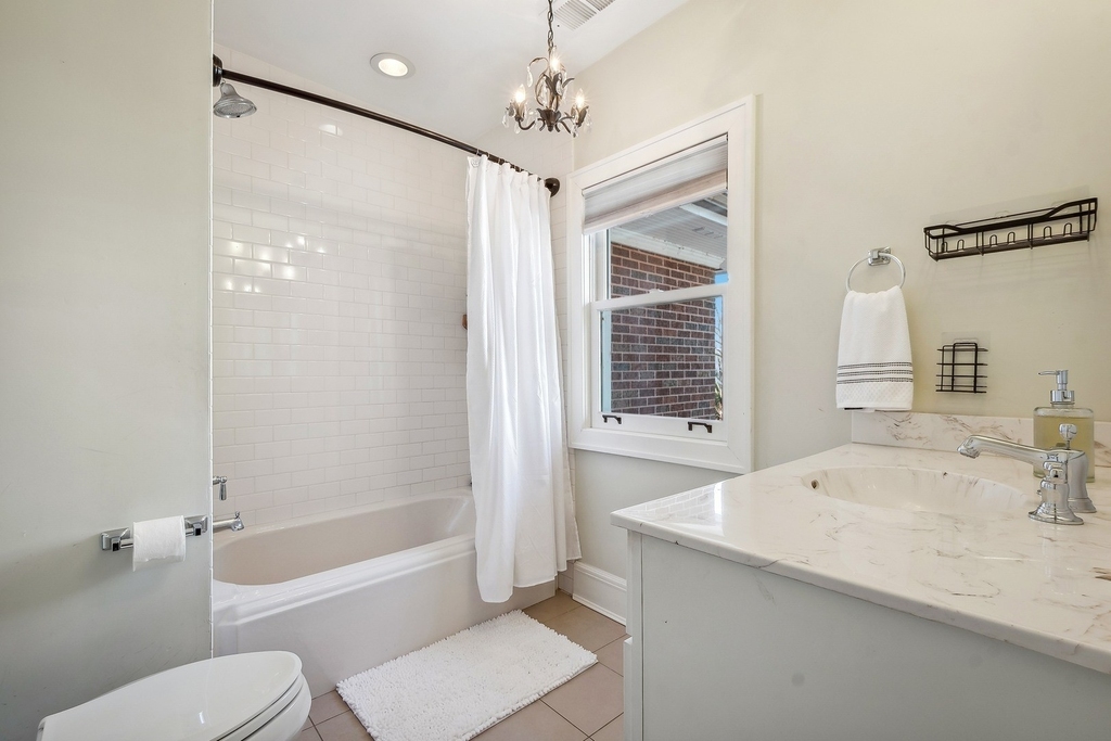 624 Elmwood Avenue - Photo 13