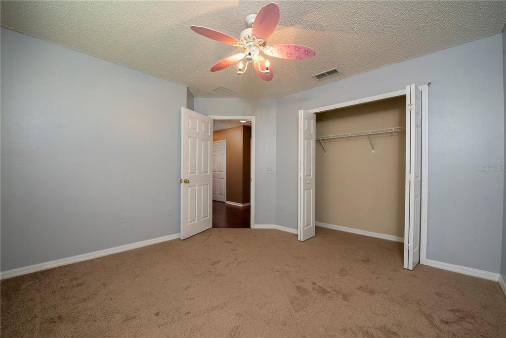 637 Bittern Court - Photo 32