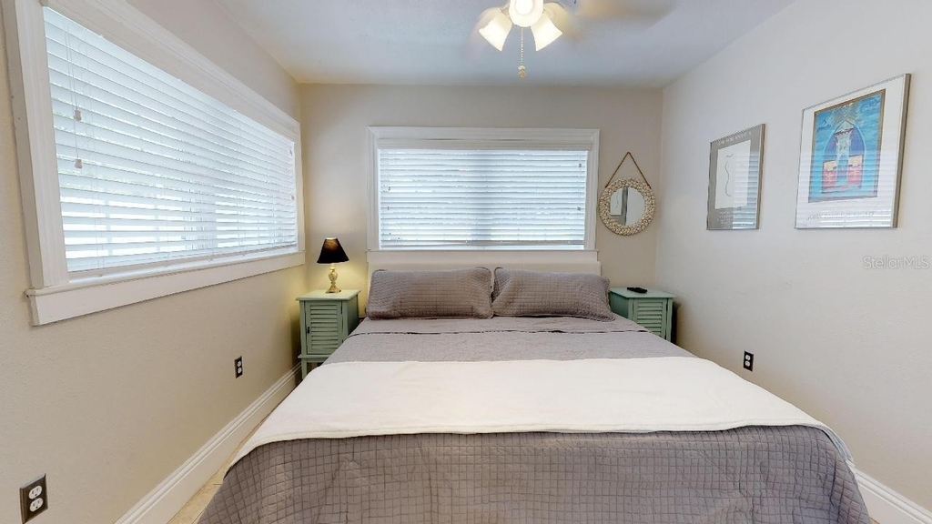 2225 Bougainvillea Street - Photo 7