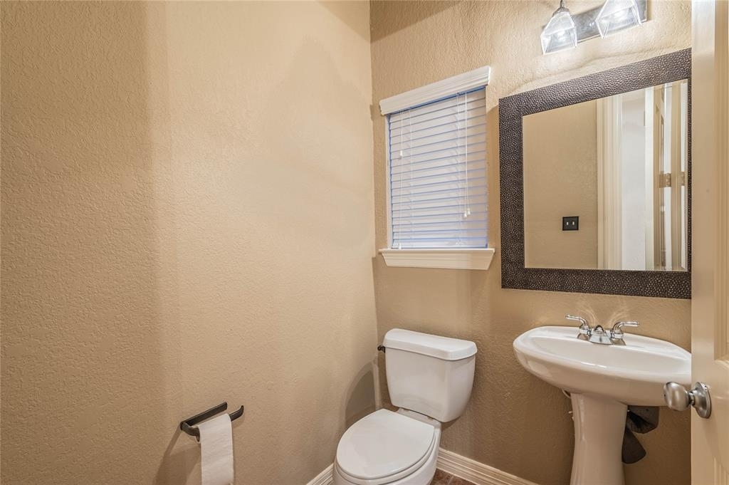 10623 Wallingford Place - Photo 14