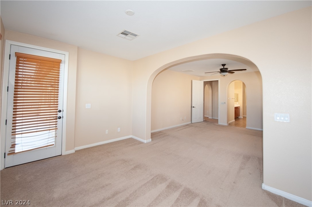 9848 Elk Grove Valley Street - Photo 20