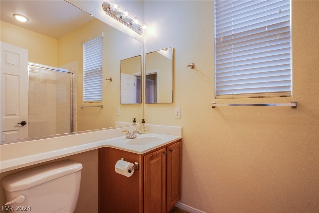 11245 Newbury Hills Avenue - Photo 12