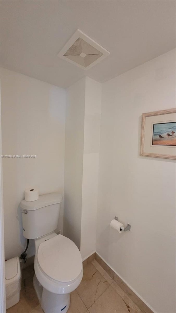 6917 Collins Ave - Photo 21