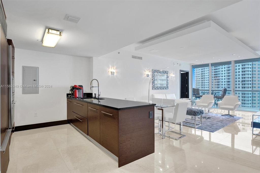 465 Brickell Ave - Photo 16