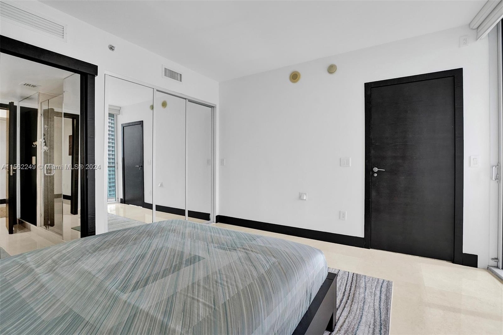 465 Brickell Ave - Photo 33