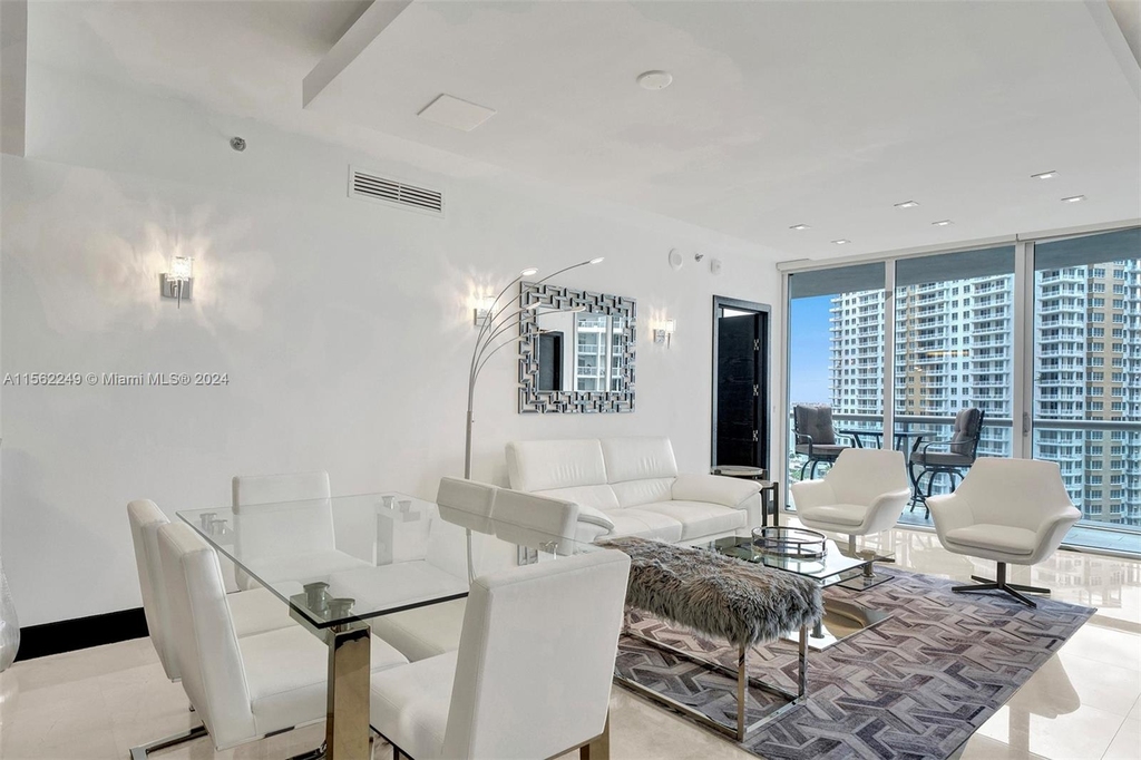 465 Brickell Ave - Photo 7