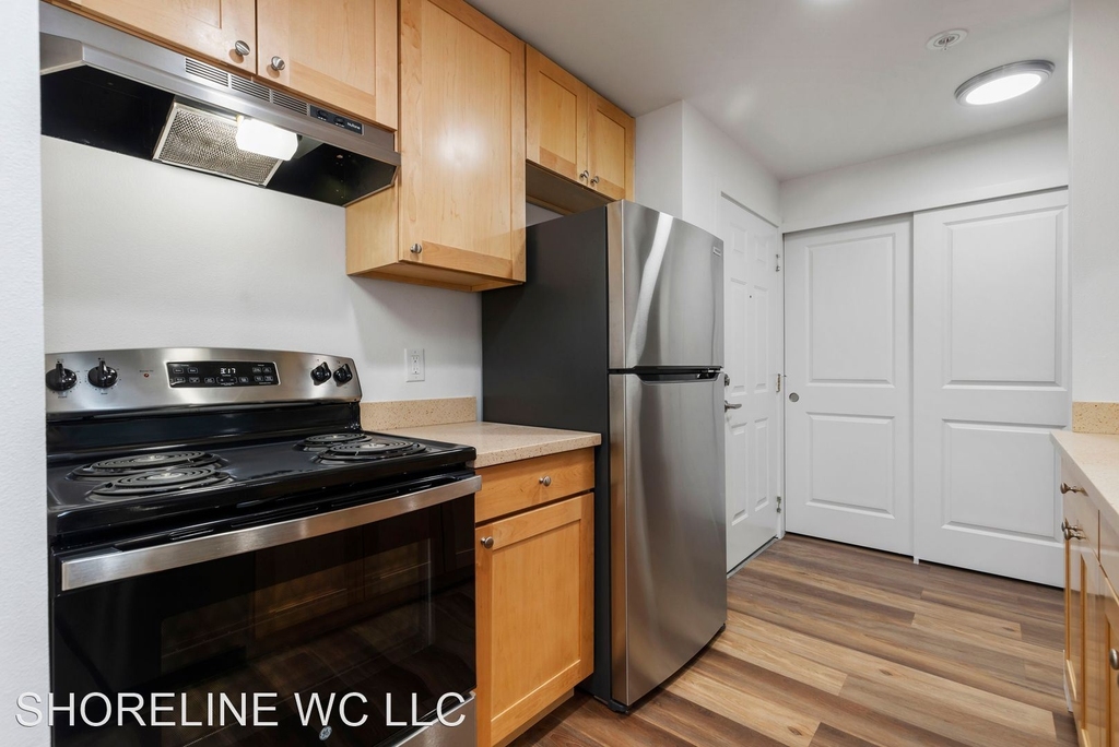 1022 N 192nd - Photo 0