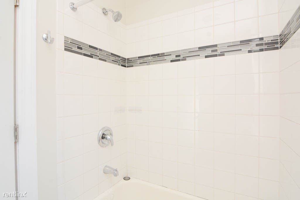 1056 W. Lill, Unit 7 - Photo 14