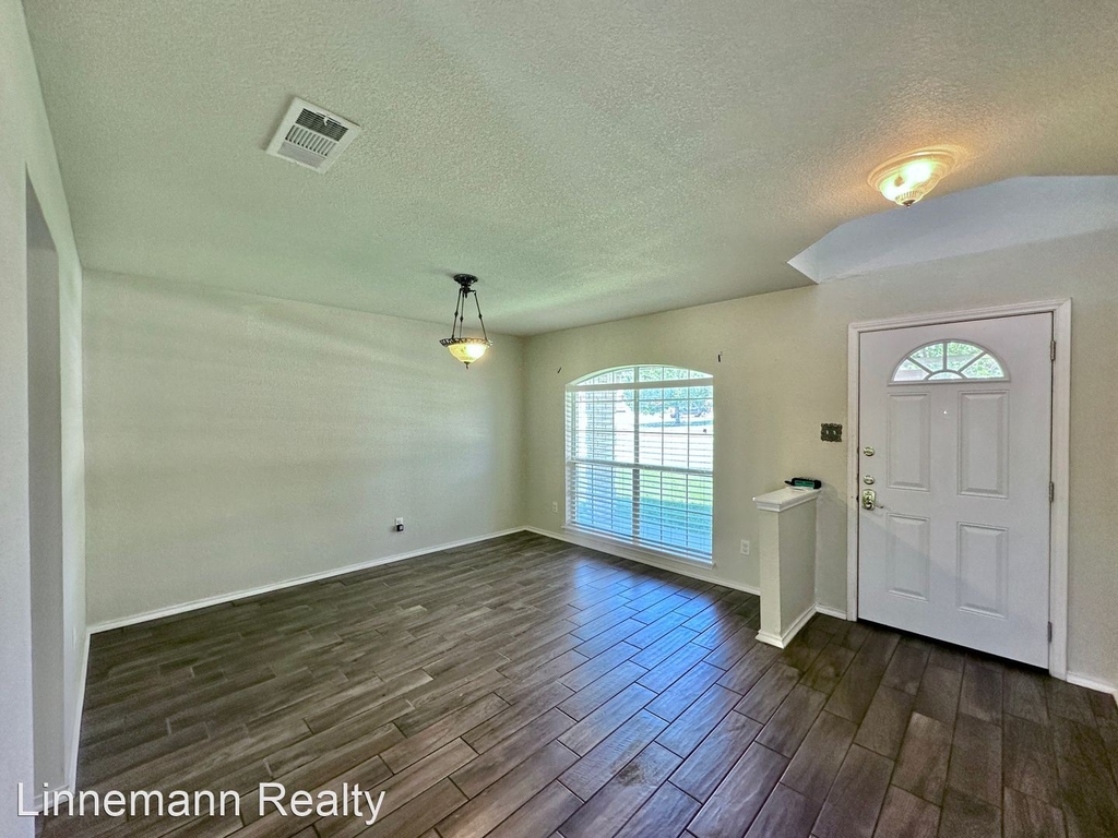 5415 Teal Drive - Photo 4