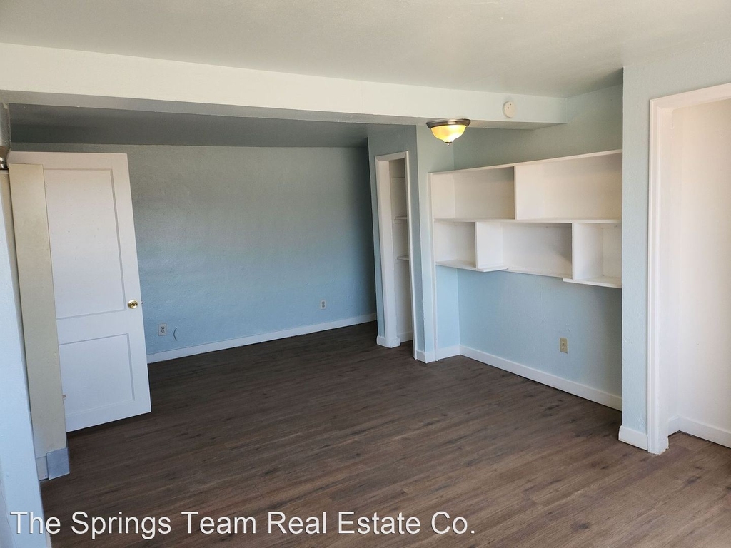 1611 Cedar Ave - Photo 6