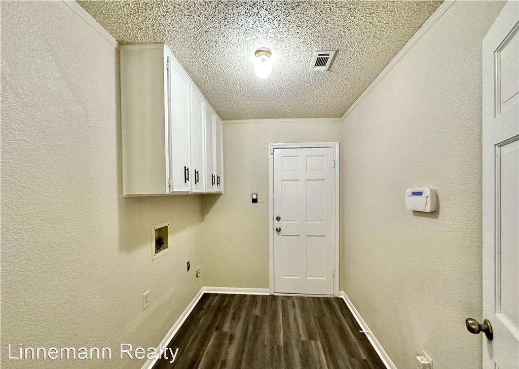 1701 Redwood Drive - Photo 22