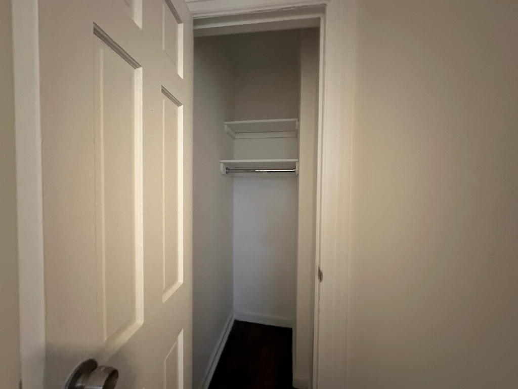 39 East 65th Street - Photo 1