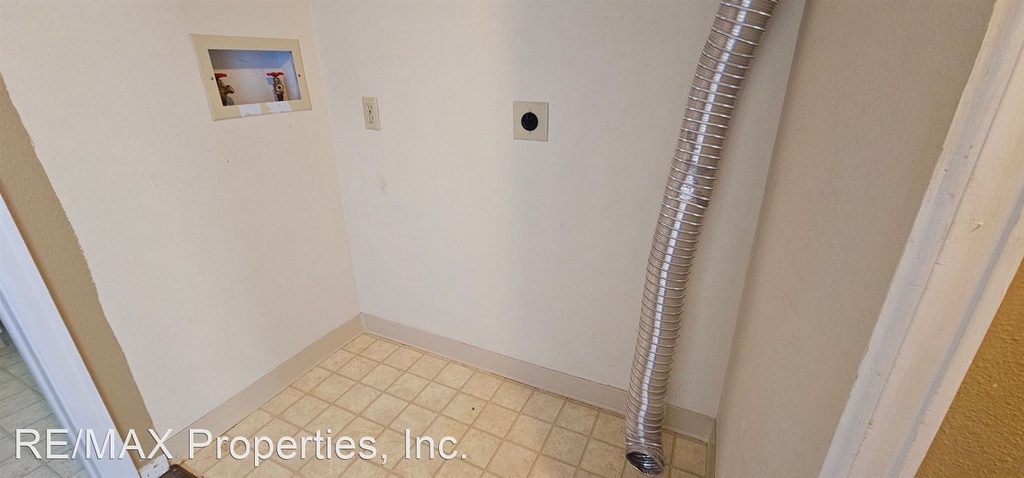 3912 Donney Brook Ct - Photo 18