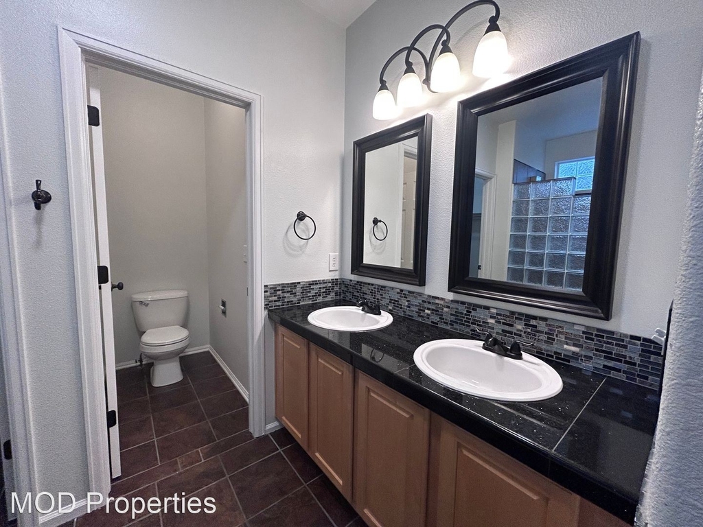 6897 W. Rockland Place - Photo 22