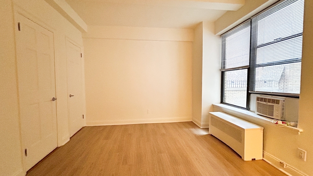 STUDIO on WEST 86 STREET - Photo 0