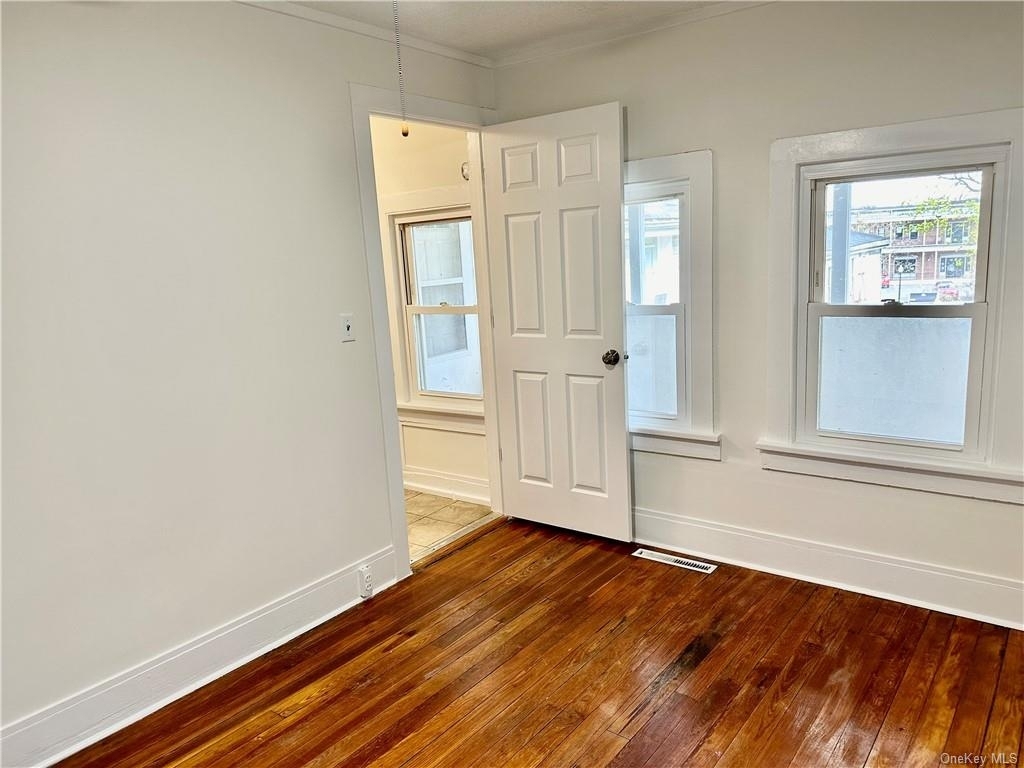 133 Grand Street - Photo 10