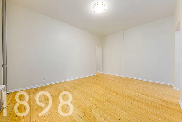 230 Ocean Parkway - Photo 3