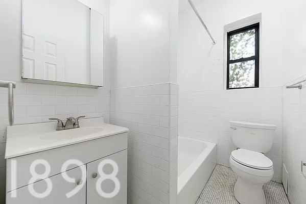 230 Ocean Parkway - Photo 2