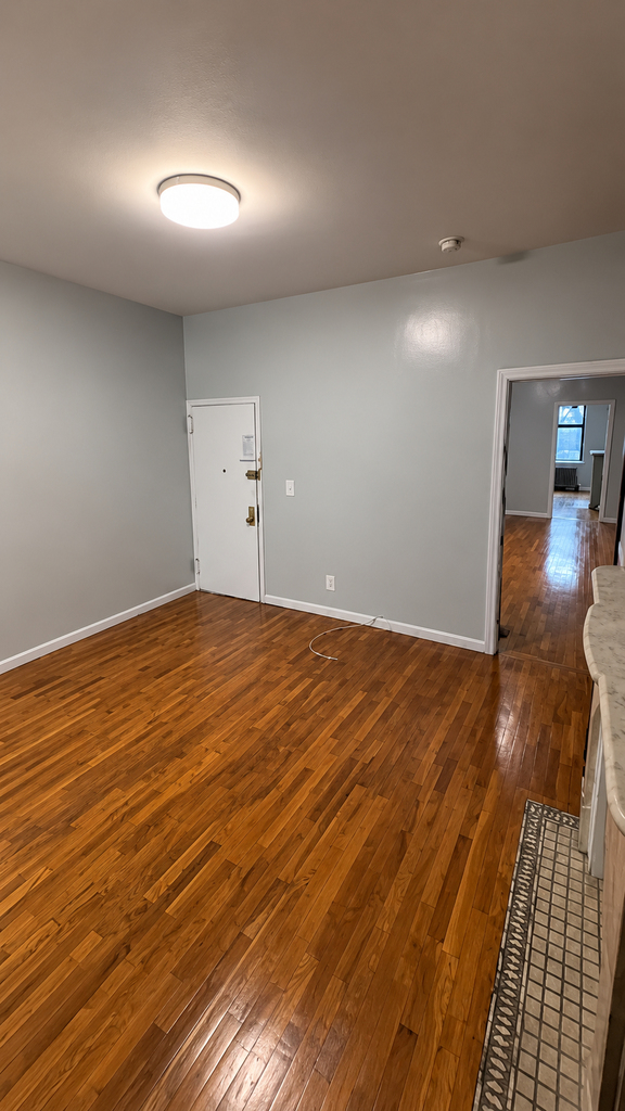 2267 1st Avenue - Photo 3