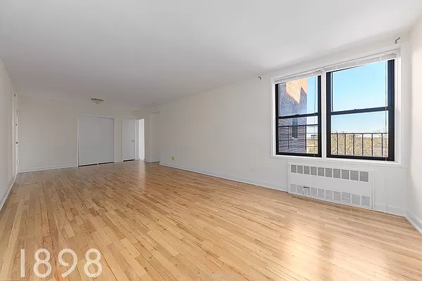 2411 East 3rd Street - Photo 4