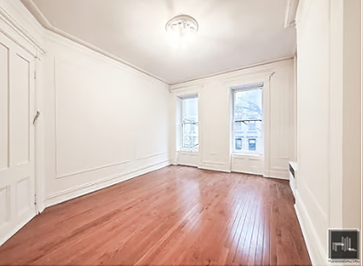 323a East 89th Street - Photo 2