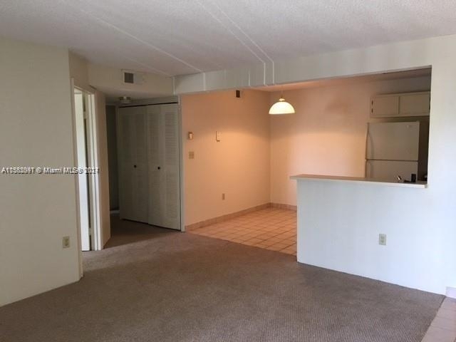 200 W Palm Cir W - Photo 1