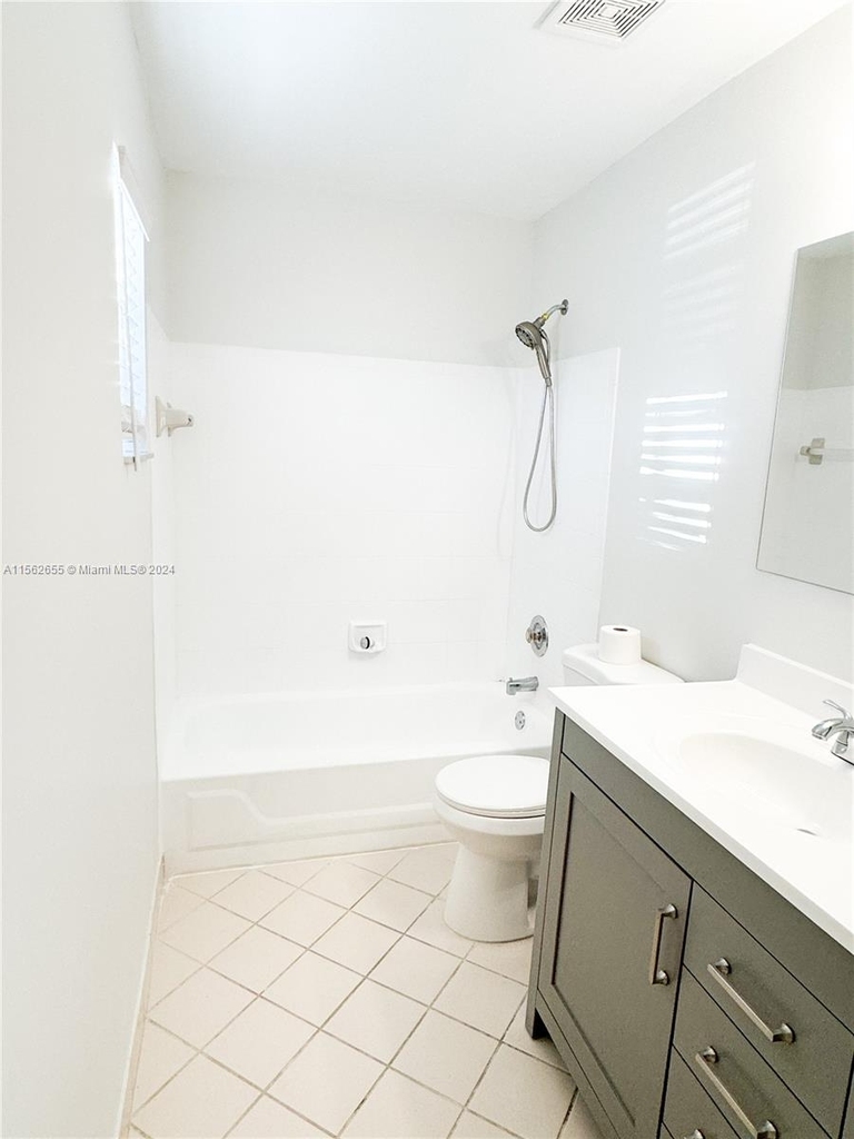 1574 Nw 103rd Ter - Photo 23