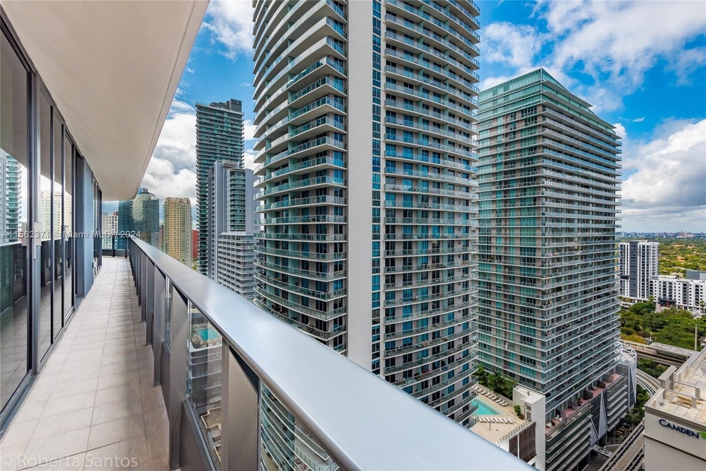 1000 Brickell Plz - Photo 7