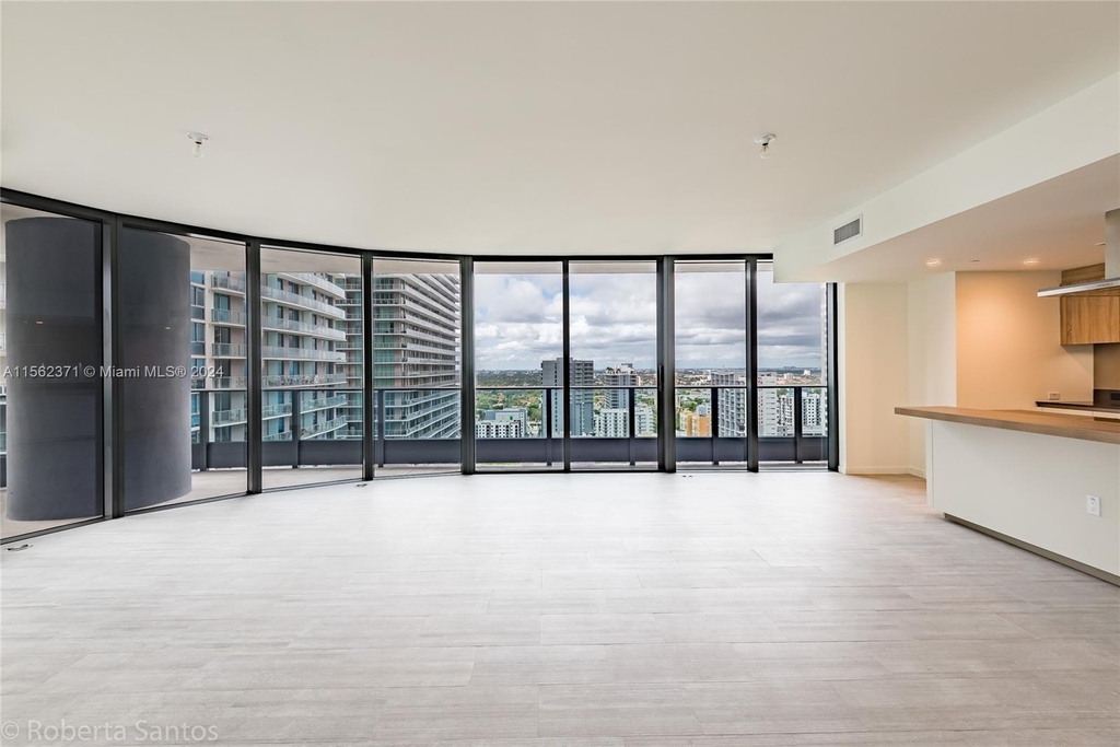 1000 Brickell Plz - Photo 31