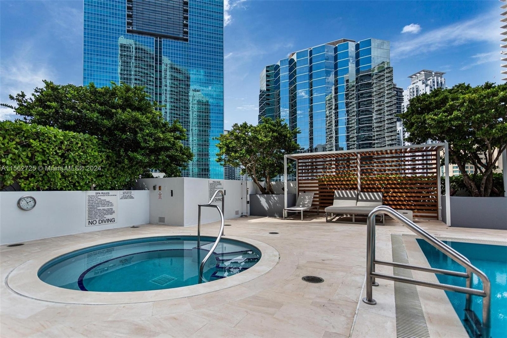 1300 Brickell Bay Dr - Photo 23