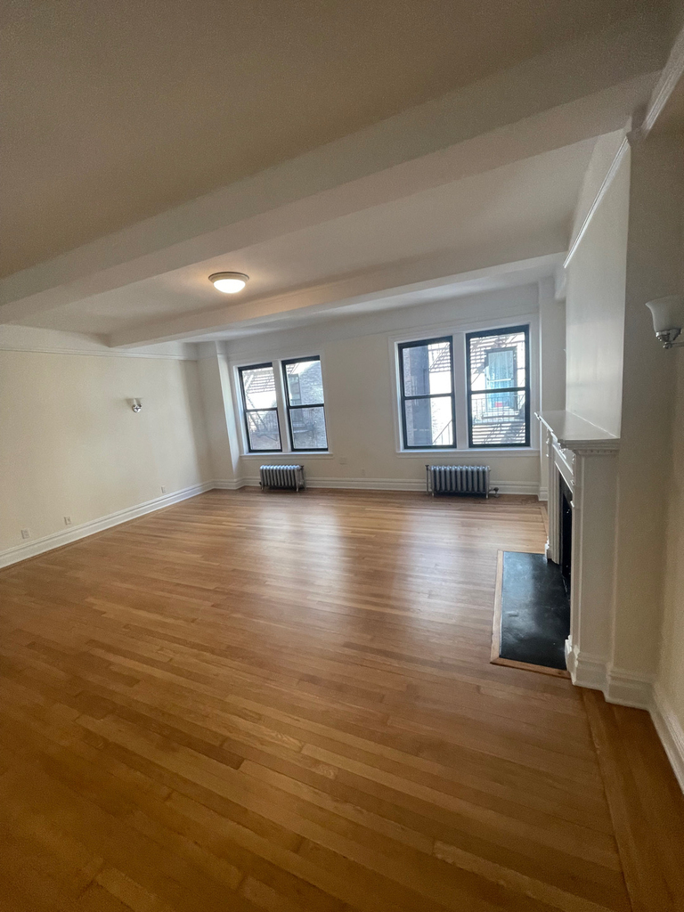 113 East 80th Street - Photo 2