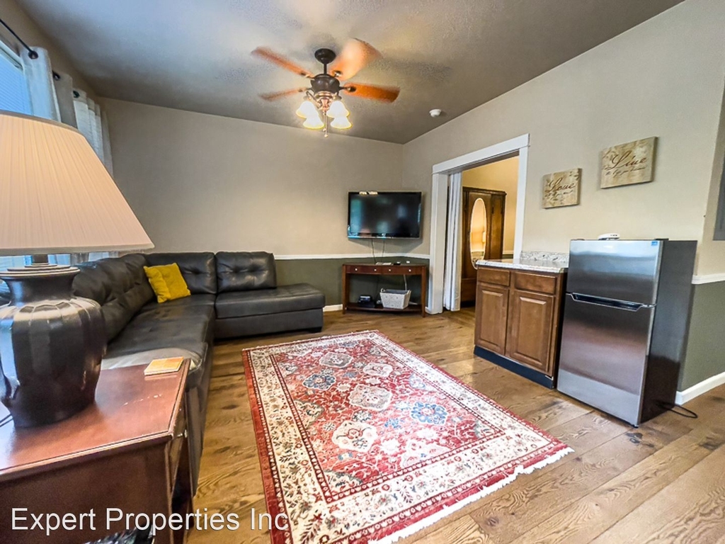 180 E F Street - Photo 10