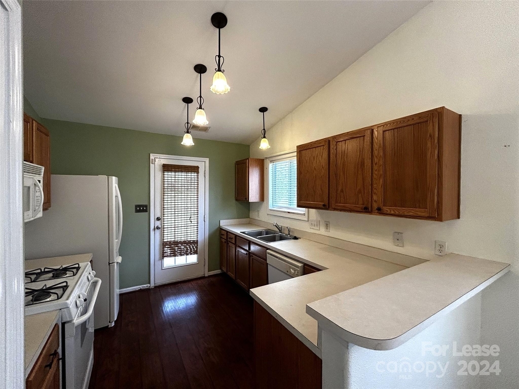 3022 Kansas City Drive - Photo 4