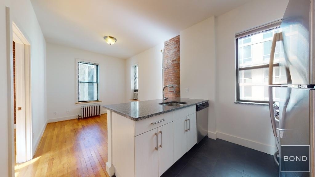 129 East 97 Street - Photo 1