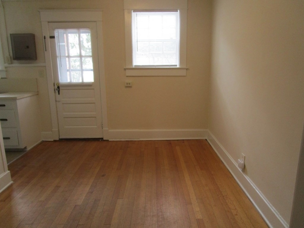 20 Warren Ct. #4 - Photo 1