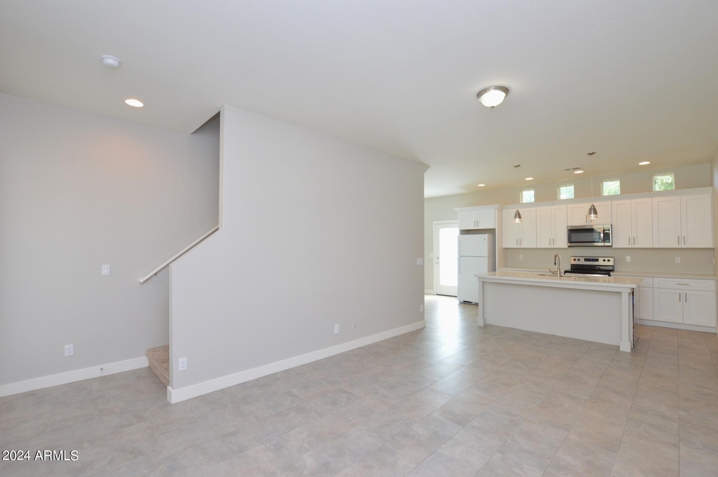 3000 N 37th Street - Photo 5