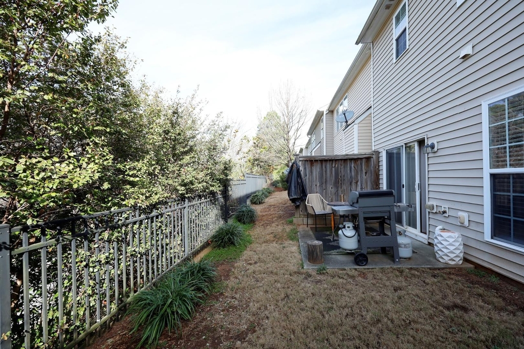 8305 Deckbar Place, Raleigh Nc 27617 - Photo 7