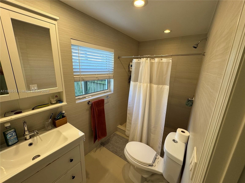 1401 Sw 32nd Ct - Photo 16