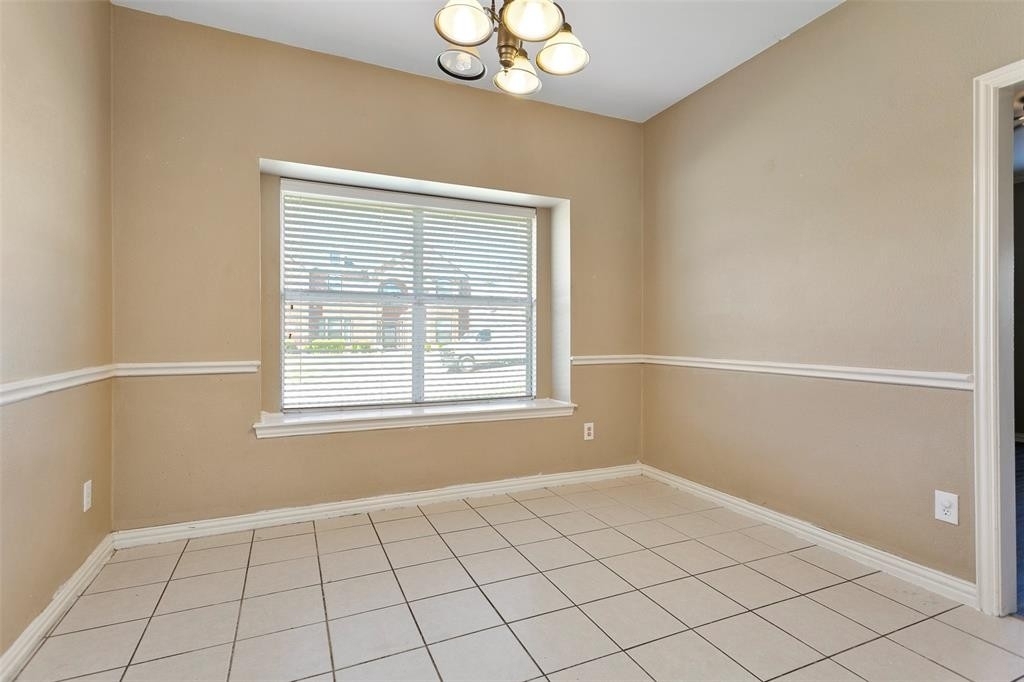 3813 Starr Court - Photo 5