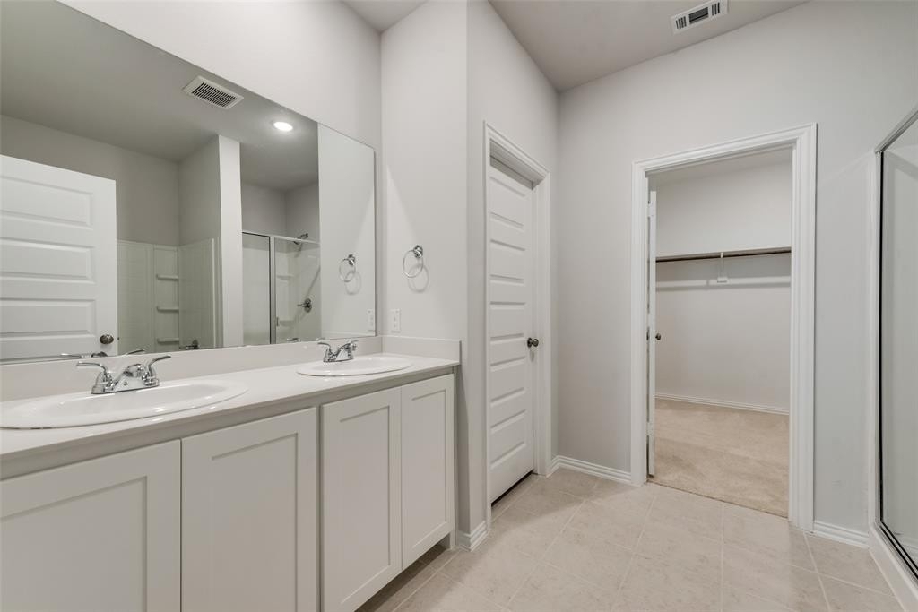 2124 Pacific Avenue - Photo 9