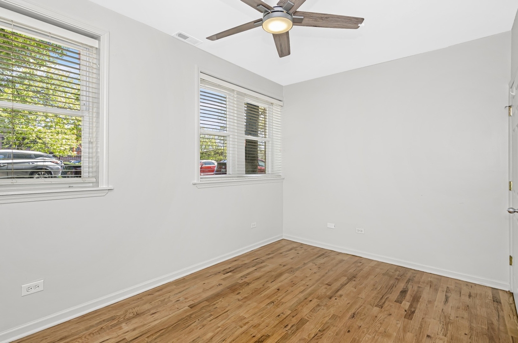 2839 W Palmer Street - Photo 12