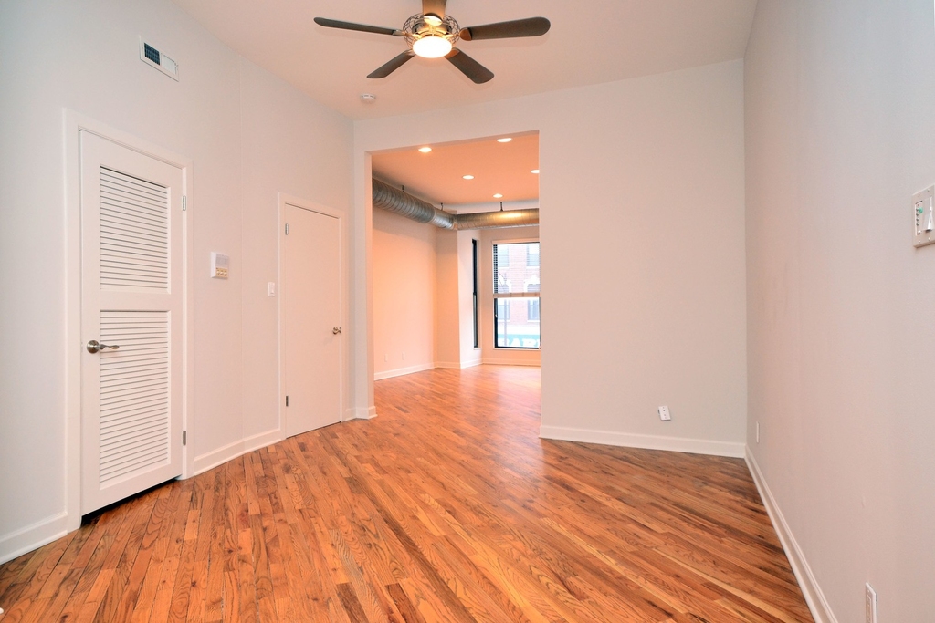 1119 W Grand Avenue - Photo 3