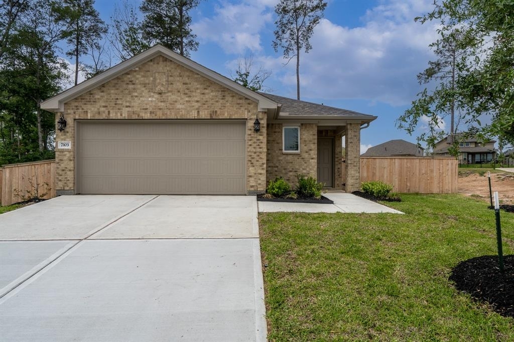 7103 Blue Oak Drive - Photo 1