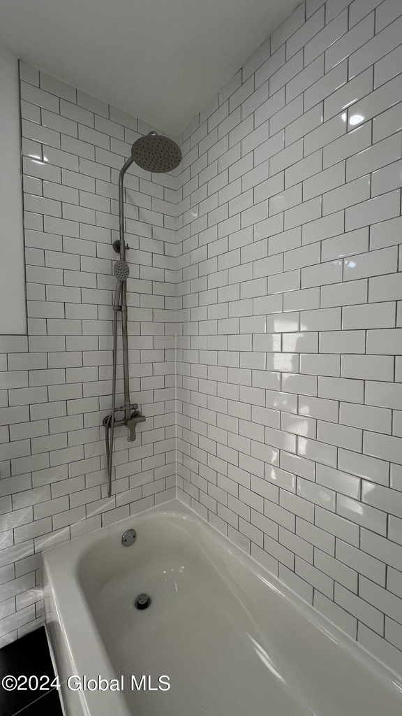 43 5th Avenue - Photo 16