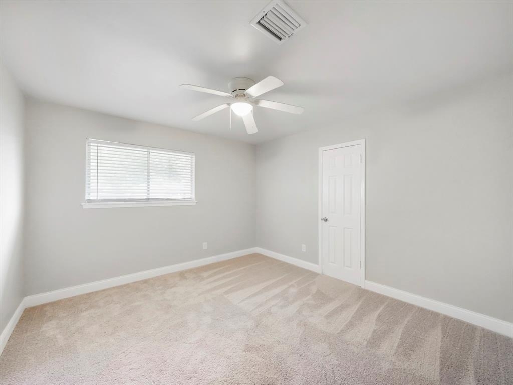 1607 Laurel Oaks Drive - Photo 11