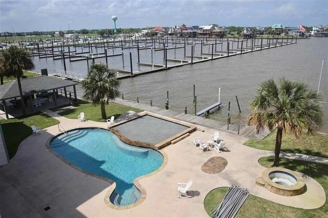 560 Pleasure Island Boulevard - Photo 3